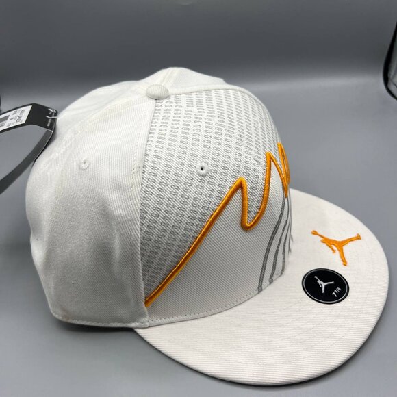 Air‎ Jordan Hat Men 7 7/8 White AF1 Jumpman Fitted Cap New - Picture 5 of 8